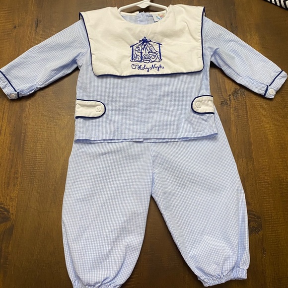 One Pieces Busy Bees Smocks Boys O Holy Night Set Poshmark